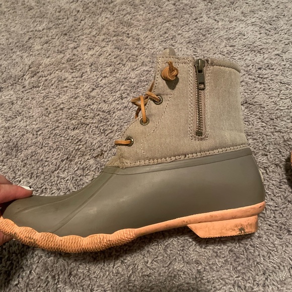 Sperry Boots - Picture 4 of 6